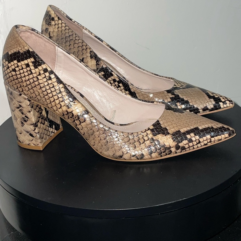 Zara Basic Block Heels Pointed Toe In Python Print - image 2